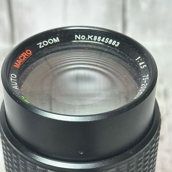 Toyo Optics Auto Macro Zoom Lens 1:45  75-200mm  No. K8645883 - Picture 5 of 7